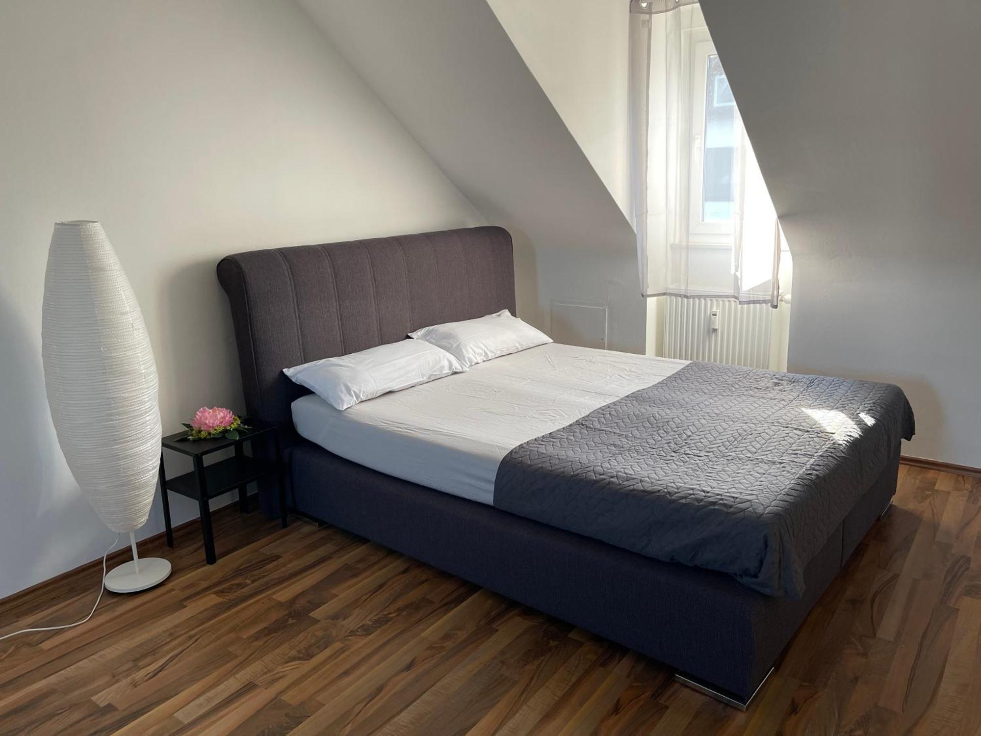 Geraeumige 3-Zimmer-Ferienwohnung Im Herzen Von Kassel Eksteriør bilde