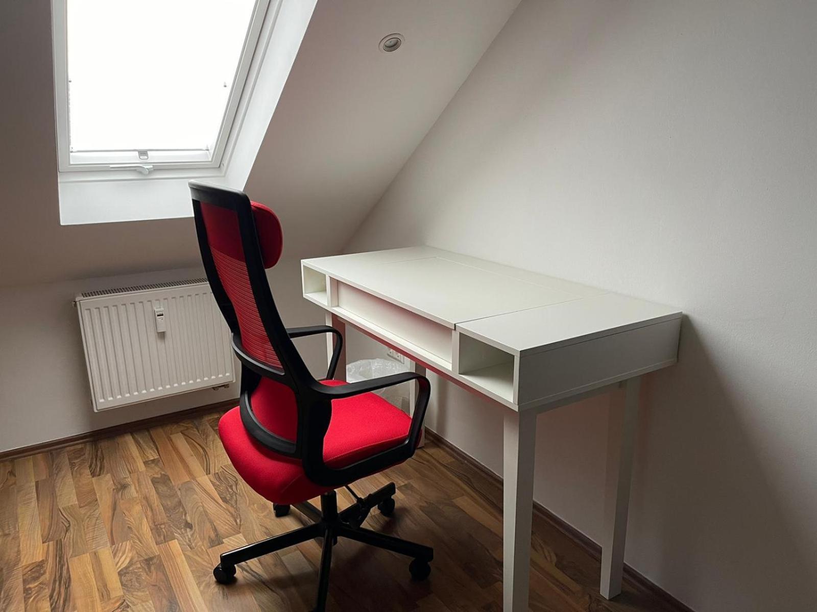 Geraeumige 3-Zimmer-Ferienwohnung Im Herzen Von Kassel Eksteriør bilde