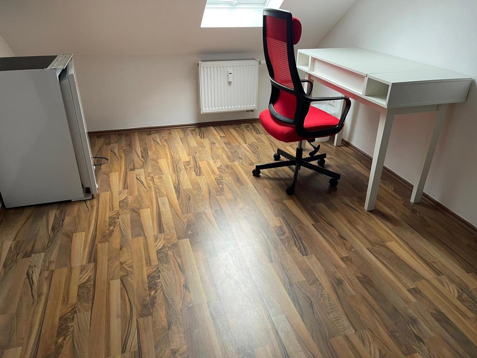 Geraeumige 3-Zimmer-Ferienwohnung Im Herzen Von Kassel Eksteriør bilde