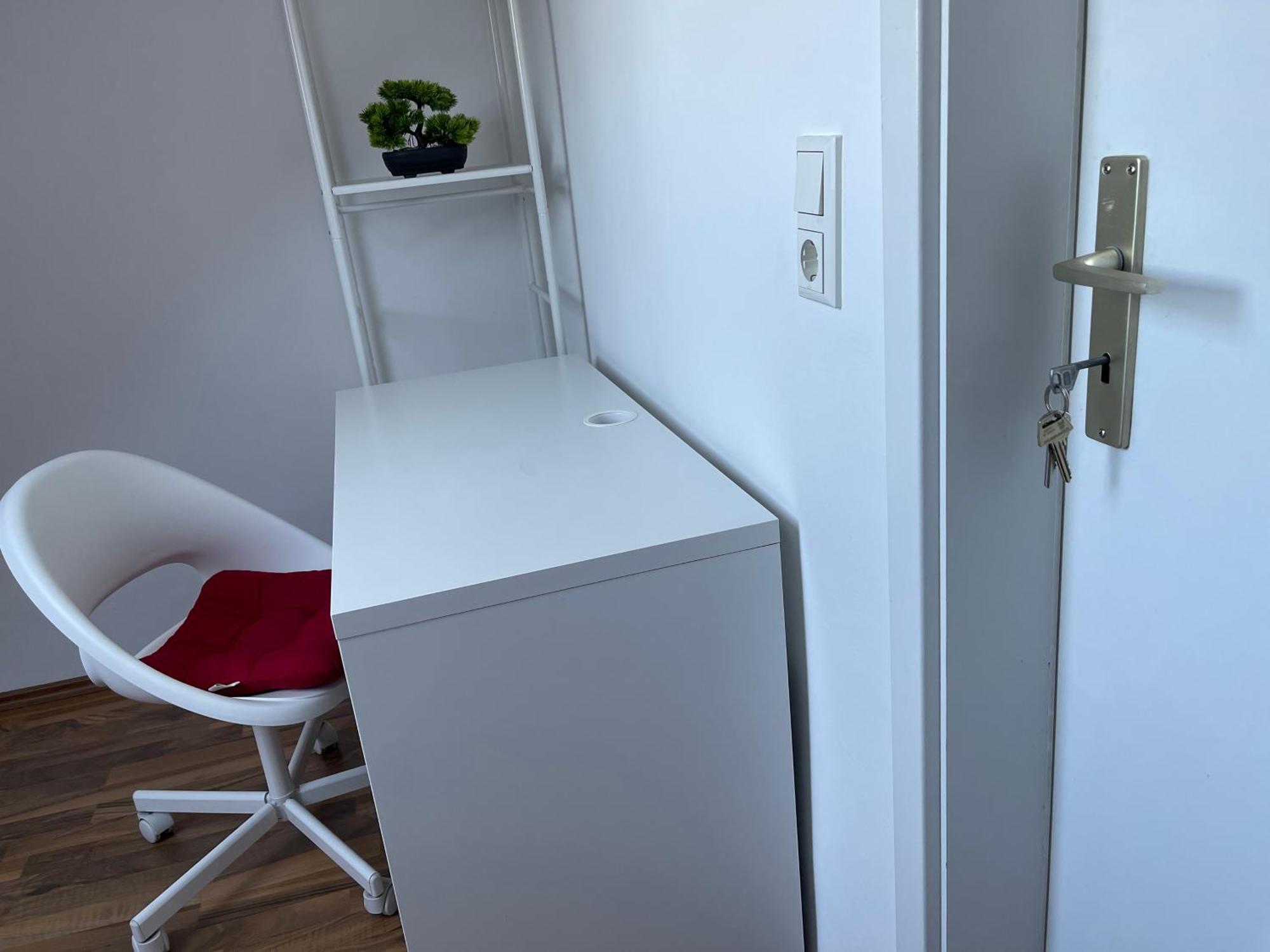 Geraeumige 3-Zimmer-Ferienwohnung Im Herzen Von Kassel Eksteriør bilde
