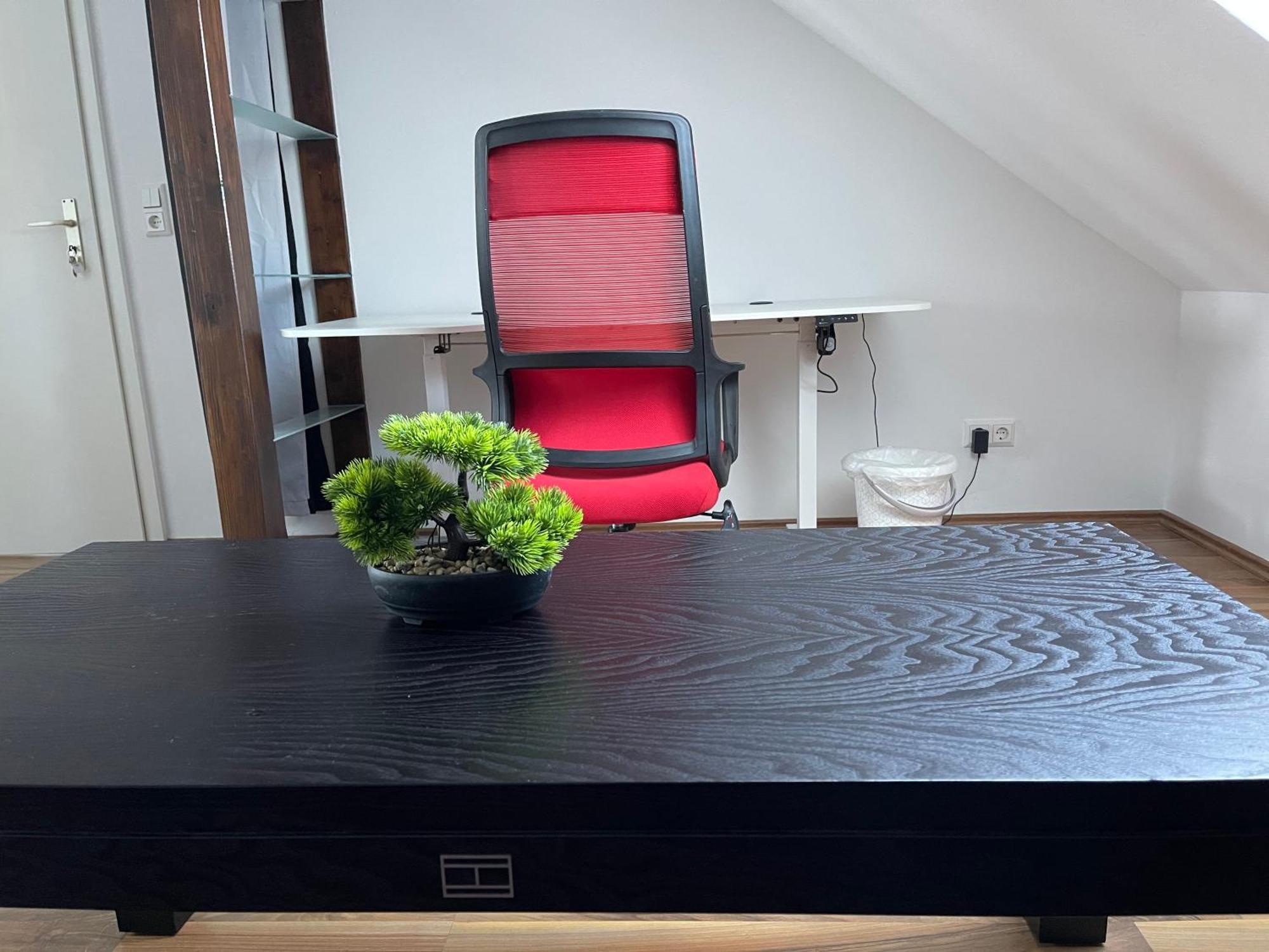 Geraeumige 3-Zimmer-Ferienwohnung Im Herzen Von Kassel Eksteriør bilde